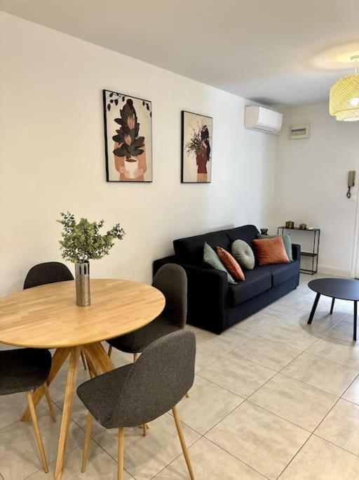Le Nid Douillet Nîmes Exterior foto
